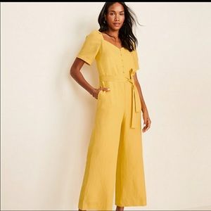 NWT Ann Taylor Loft Puff Sleeve Romper